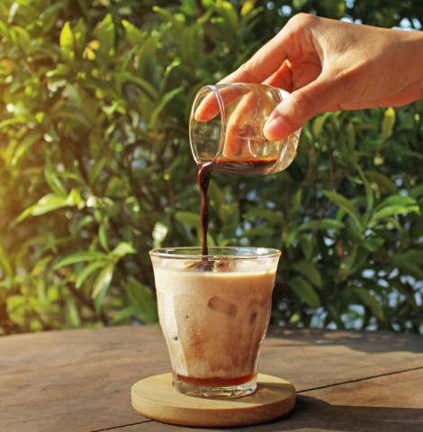 4 receitas de café gelado para se refrescar no verão