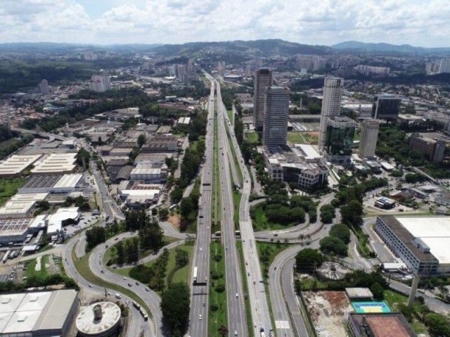 No retorno do feriado, a estimativa é que a maior concentração de veículos no sentido capital seja no domingo (31), das 12h às 19h (Foto: Divulgação/CCR ViaOeste)