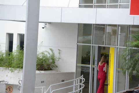 Dia do Trabalhador: confira o que abre e fecha nas cidades