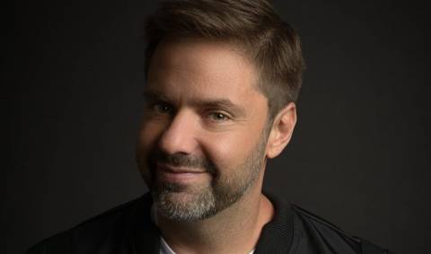 Show de humor de Fábio Rabin tem ingressos com 50% de desconto