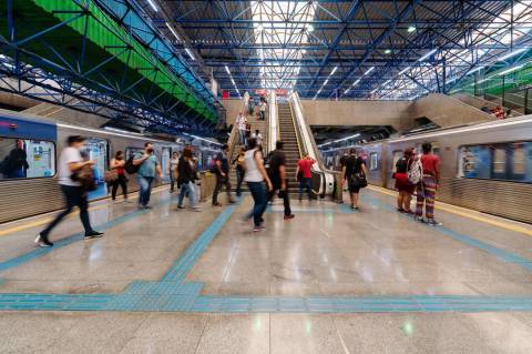 Expediente: Confira o que abre e o que fecha durante o feriado prolongado