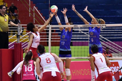 São Paulo firma parceria com vôlei feminino de Barueri