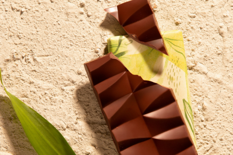 Dengo Chocolates lança barra de 50% cacau vegana