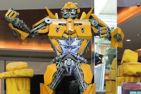 Alpha Square Mall terá a presença do Transformer Bumblebee neste sábado (16)