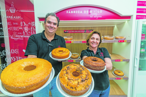 Casal de Alphaville aposta em franquia de bolos caseiros - Folha